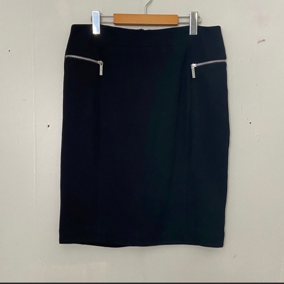 MICHAEL Michael Kors Pencil Skirt NWOT - Picture 1 of 4